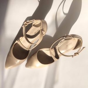 Beige Apt. 9 Strappy Heels, Size 7.5